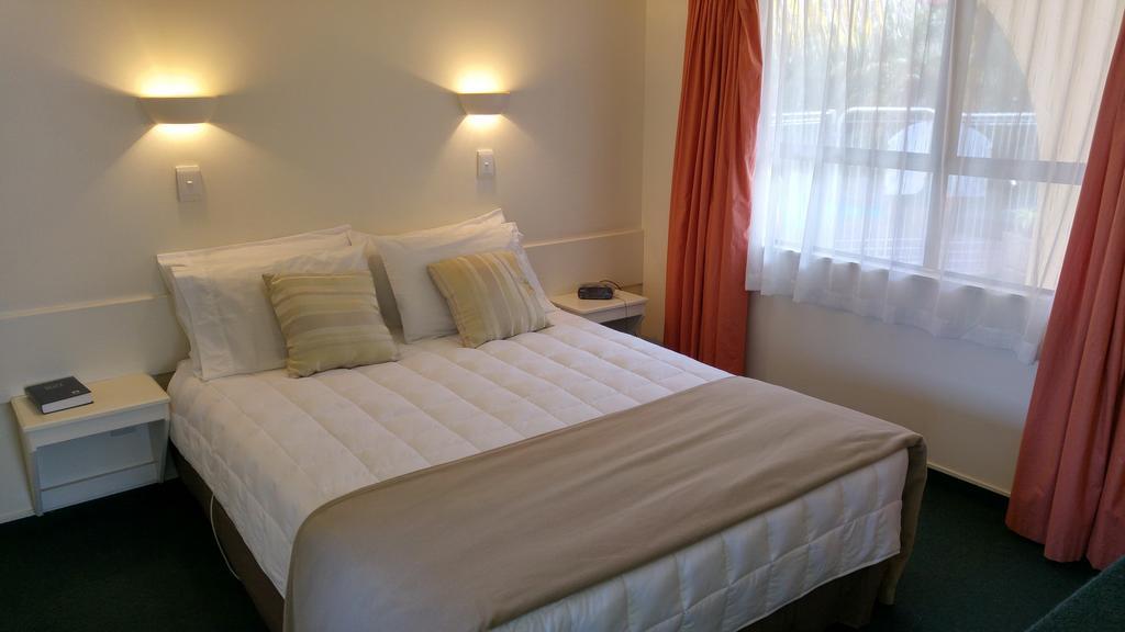 Hobson'S Choice Motel Dargaville Bilik gambar